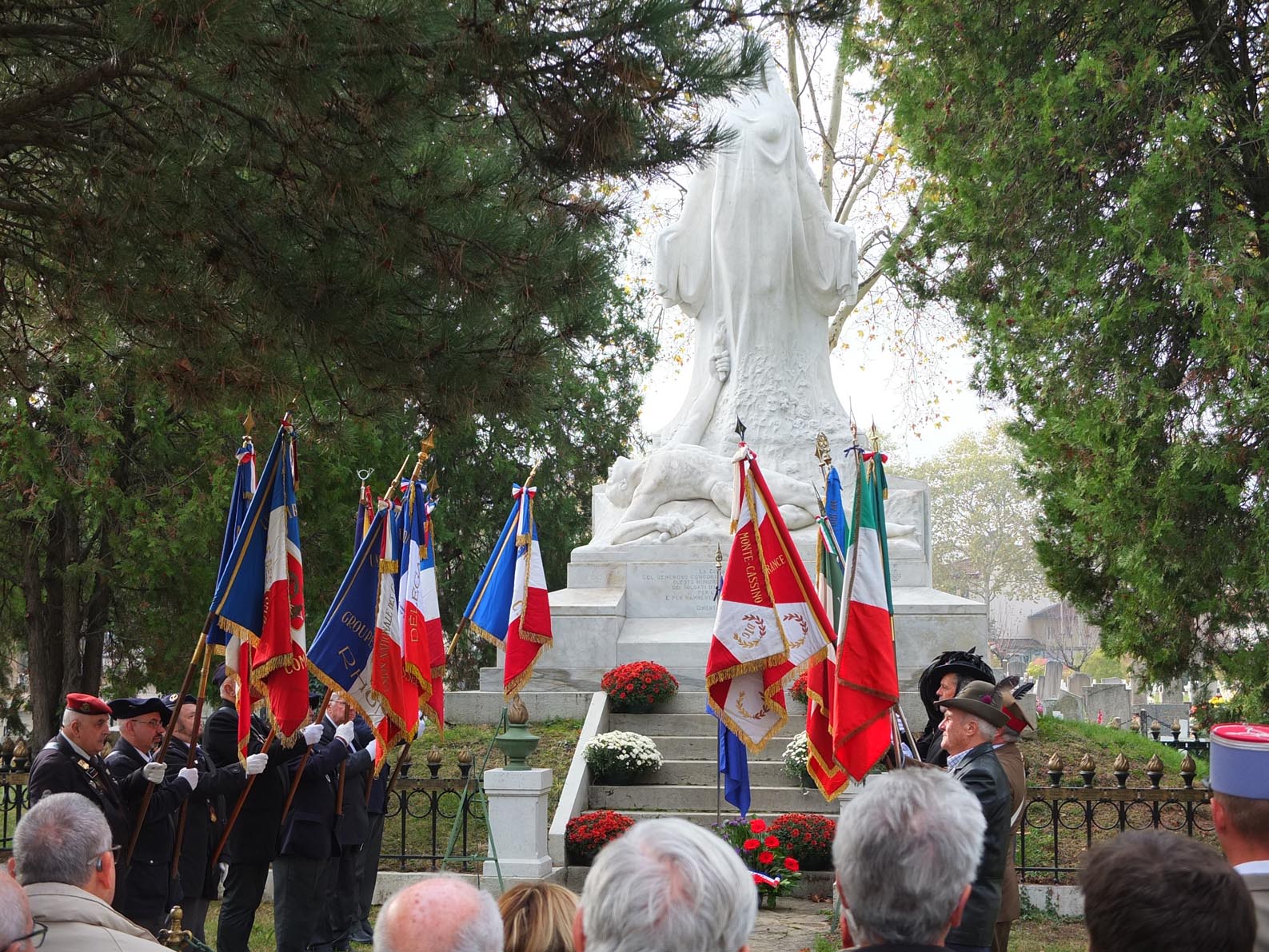 01 monument de la guillotiere nov 2018